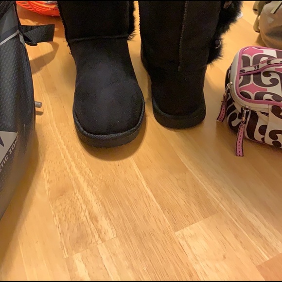 !SOLD!Fuzzy Boots - Picture 2 of 6